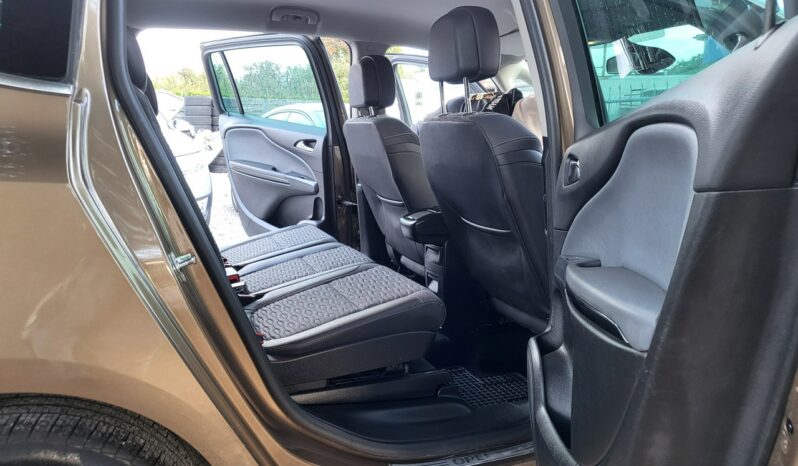Opel Zafira C (2011-) full