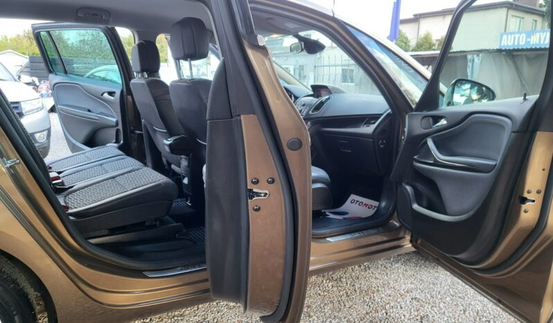 Opel Zafira C (2011-) full