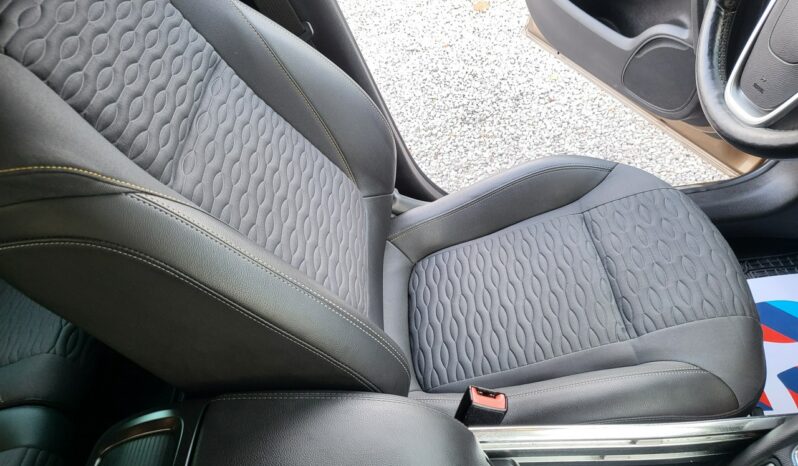 Opel Zafira C (2011-) full