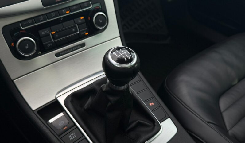 Volkswagen Passat Stan Bardzo Dobry Benzyna Bogate Wyposażenie B7 (2010-2014) full