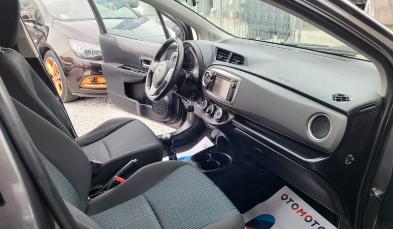 Toyota Yaris 1.0 70 KM  Ładny Stan Kamera Cofania Opłaty Z Niemiec  Zapraszamy !!! III (2011-2019) full