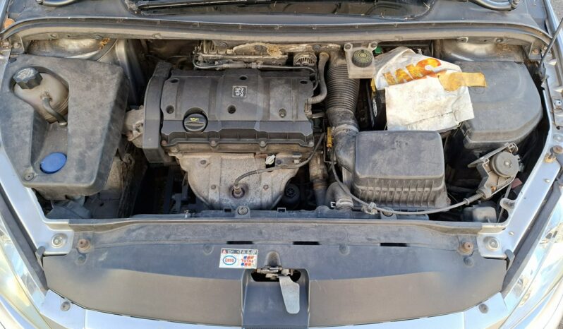 Peugeot 307 Ele szyby, Ele lusterka, Podłokietnik przód tył, 2 kluczyki I (2001-2005) full