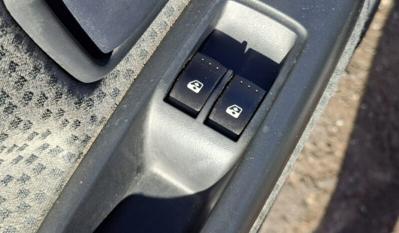 Renault Clio LPG, Klimatyzacja, Elektryczne szyby, Wpomaganie kierownicy II (1998-2012) full