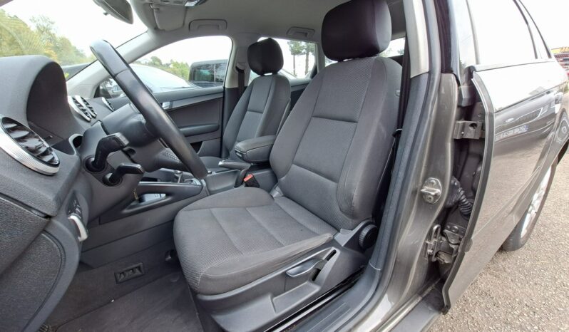 Audi A3 Sportback Klimatronic 2-stref, Tempomat, Podgrz. fotele, PDC, Podłokietnik 8P (2003-2012) full