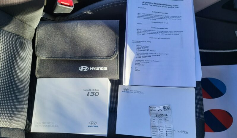 Hyundai i30 1.6 CRDI 110 KM Serwis ASO TUV Do Końca Opłaty Gwarancja Zapraszamy !! II (2012 – 2016) full