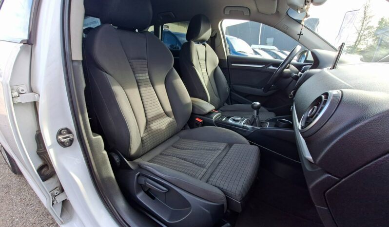 Audi A3 Sportback Klimatronic 2-stref, Podgrz. fotele, Nawigacja, 2 kpl. kół 8V (2012-) full