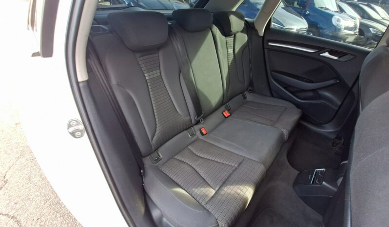 Audi A3 Sportback Klimatronic 2-stref, Podgrz. fotele, Nawigacja, 2 kpl. kół 8V (2012-) full