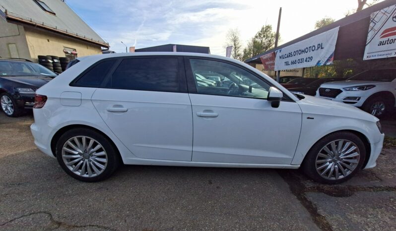 Audi A3 Sportback Klimatronic 2-stref, Podgrz. fotele, Nawigacja, 2 kpl. kół 8V (2012-) full