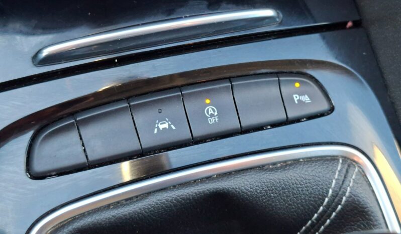 Opel Insignia Grand Sport Klimatronic 2-stref, Podgrz. fotele kierownica szyba, CarPlay, LED B (2017-) full
