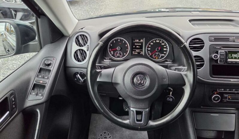 Volkswagen Tiguan full