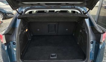 Peugeot 3008 full
