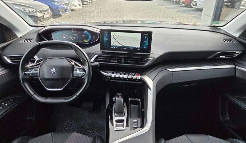 Peugeot 3008 full