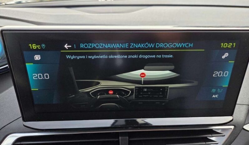 Peugeot 3008 full