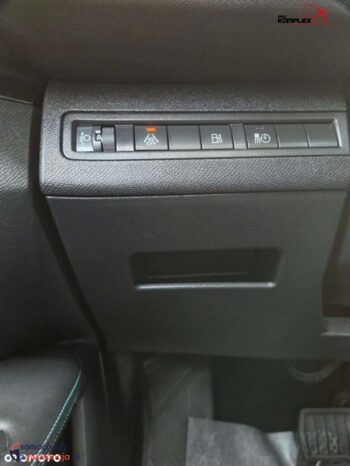 Peugeot 3008 full