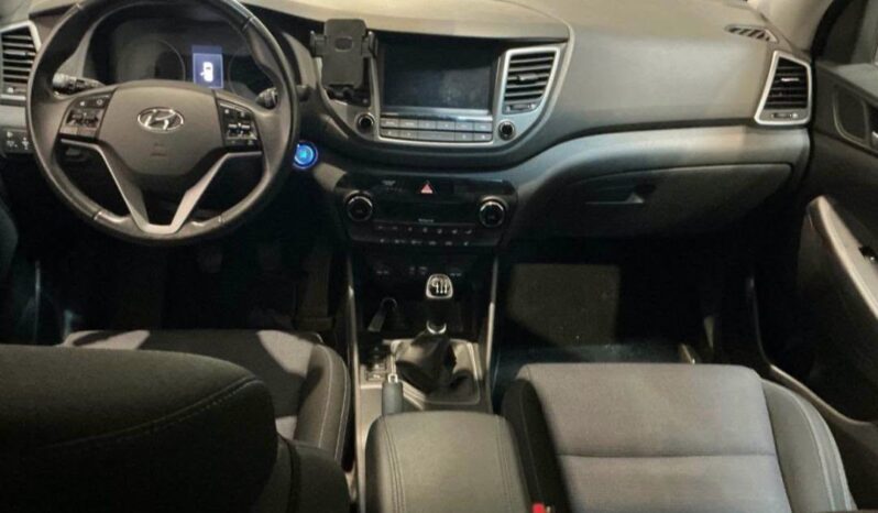 Hyundai Tucson 1.7 Diesel 2015r full
