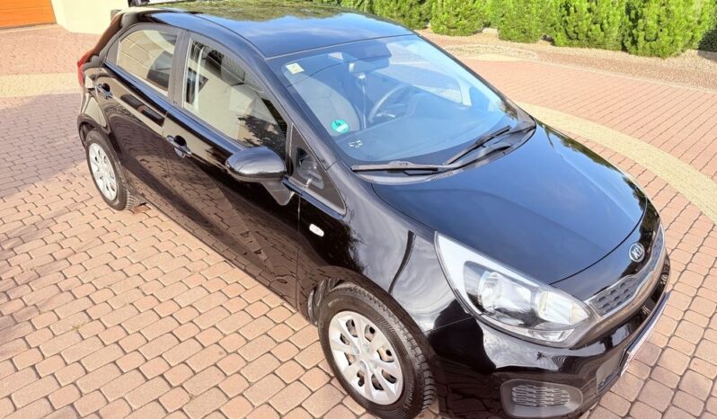 Kia Rio ver-1-25-trend full