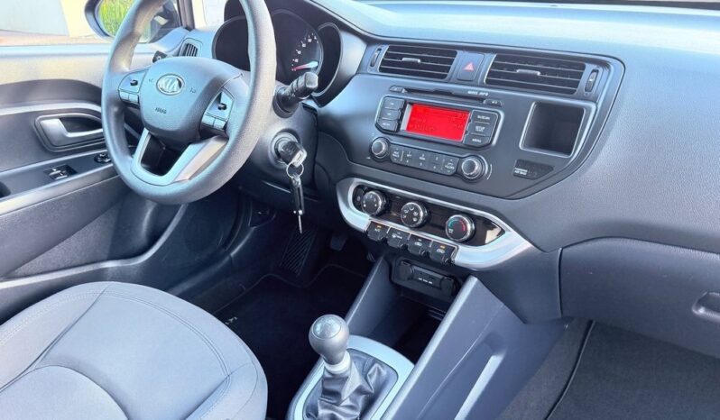 Kia Rio ver-1-25-trend full