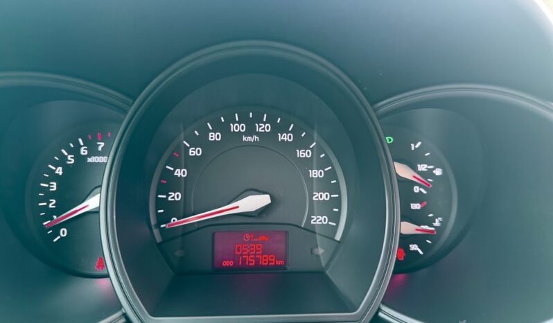 Kia Rio ver-1-25-trend full