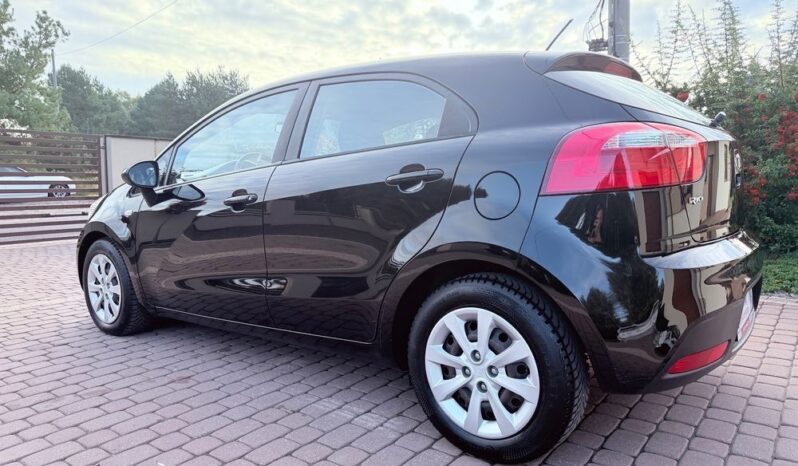 Kia Rio ver-1-25-trend full