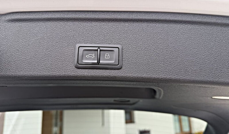 Audi A4 Avant 2.0 TFSI ultra sport full