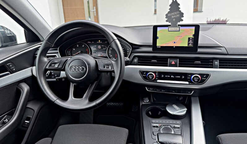 Audi A4 Avant 2.0 TDI S tronic sport full