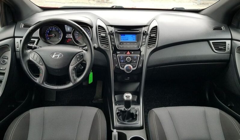 Hyundai i30 blue 1.6 GDI Passion full