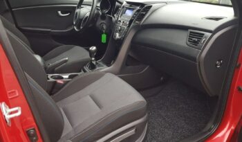 Hyundai i30 blue 1.6 GDI Passion full