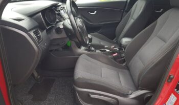 Hyundai i30 blue 1.6 GDI Passion full