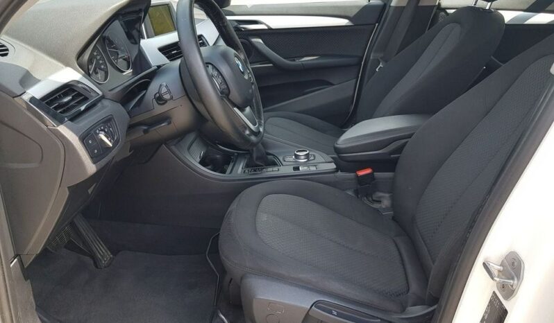 BMW X1 sDrive18d Advantage full