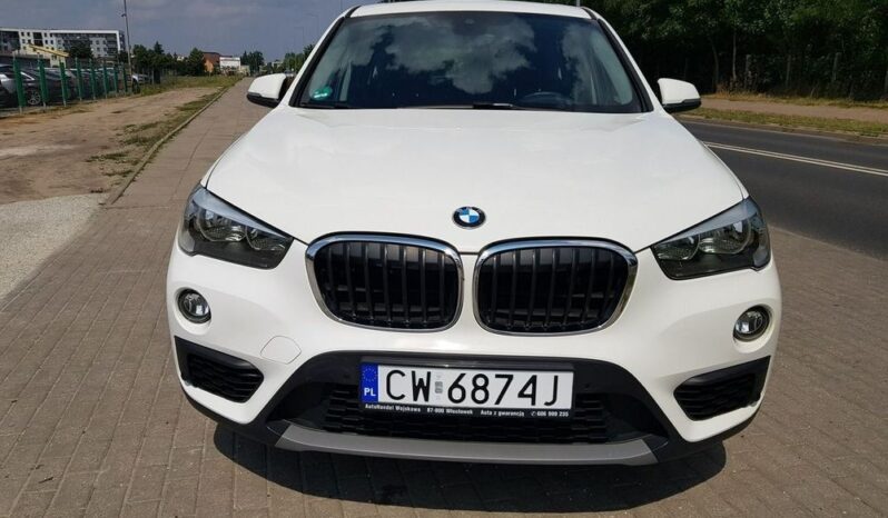 BMW X1 sDrive18d Advantage full